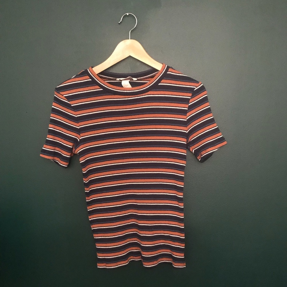 Slim and stretchy striped tee